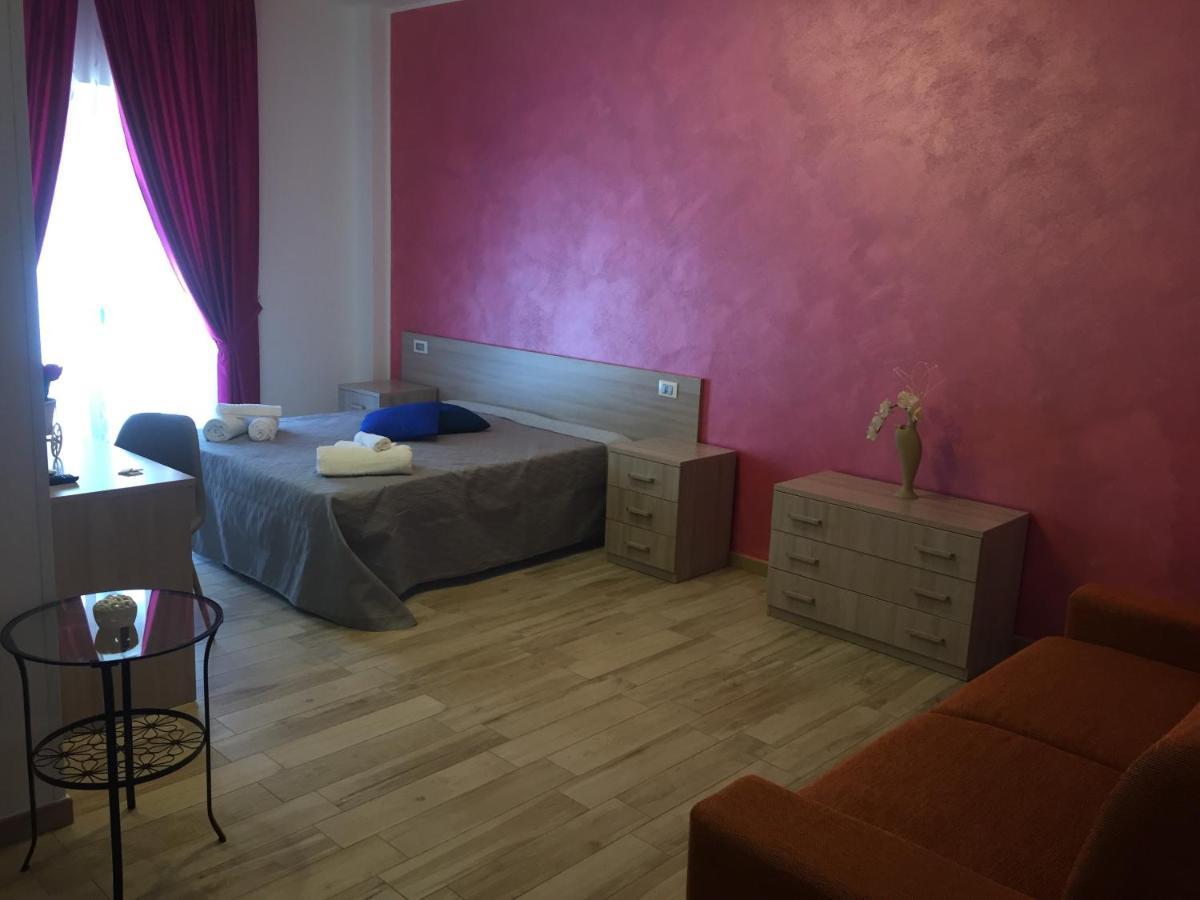 Un Posto Al Sole Bed & Breakfast Torretta  Luaran gambar